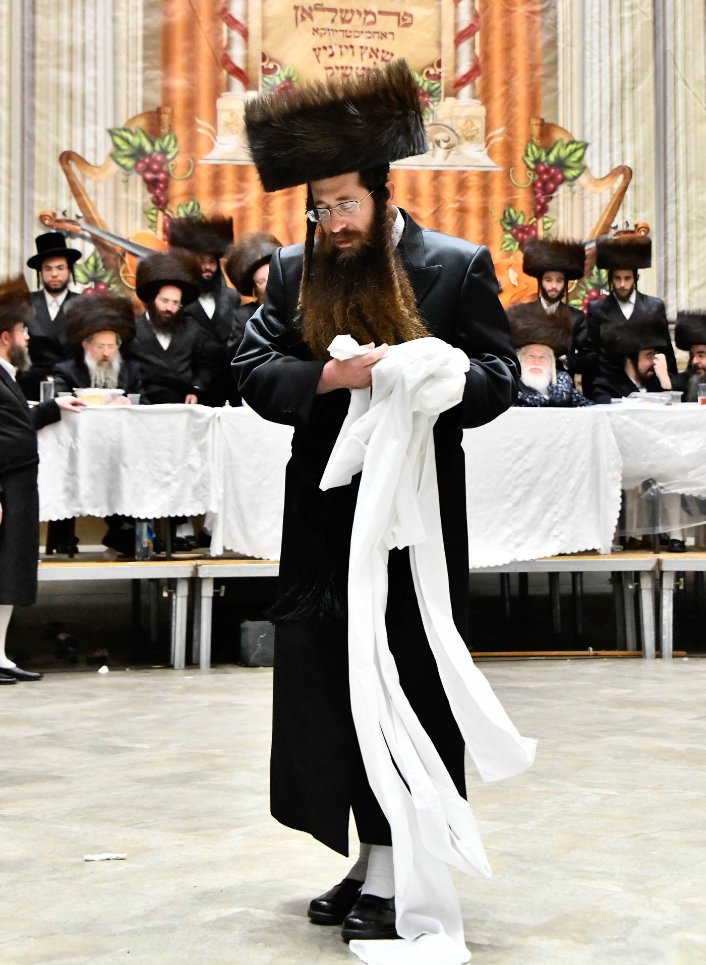 שמחת בית פרמישלאן - רחמסטריווקא - שאץ ויזניץ - לייטשיק