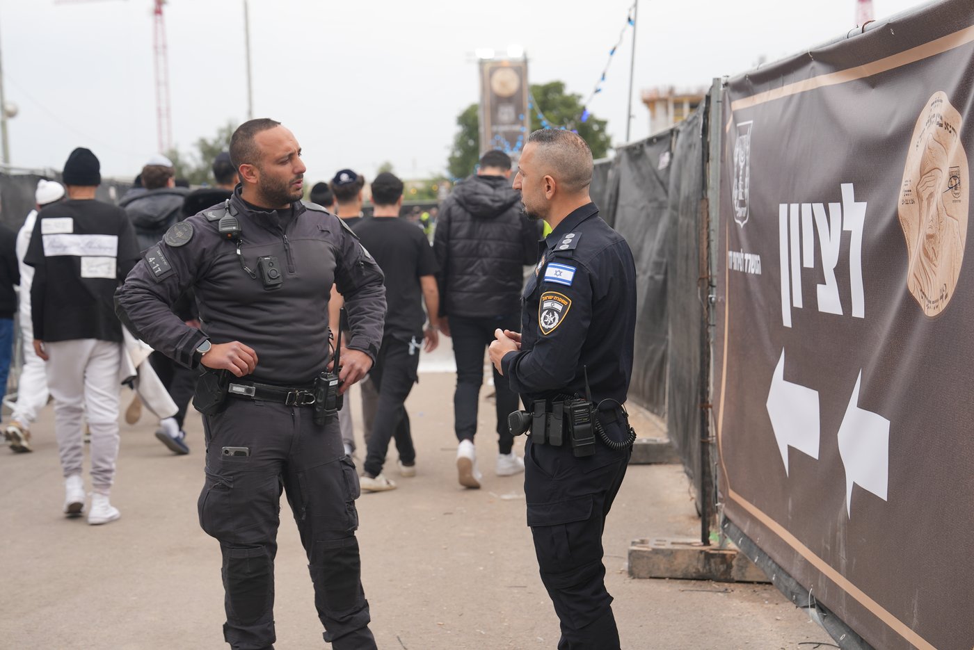 הילולת הבבא סאלי זיע"א: מספר המתפללים העצום - והשוטרים שמשתתפים באירוע