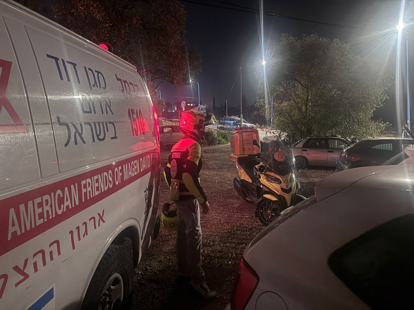 חובשים ופרמדיקים בזירה ברכסים