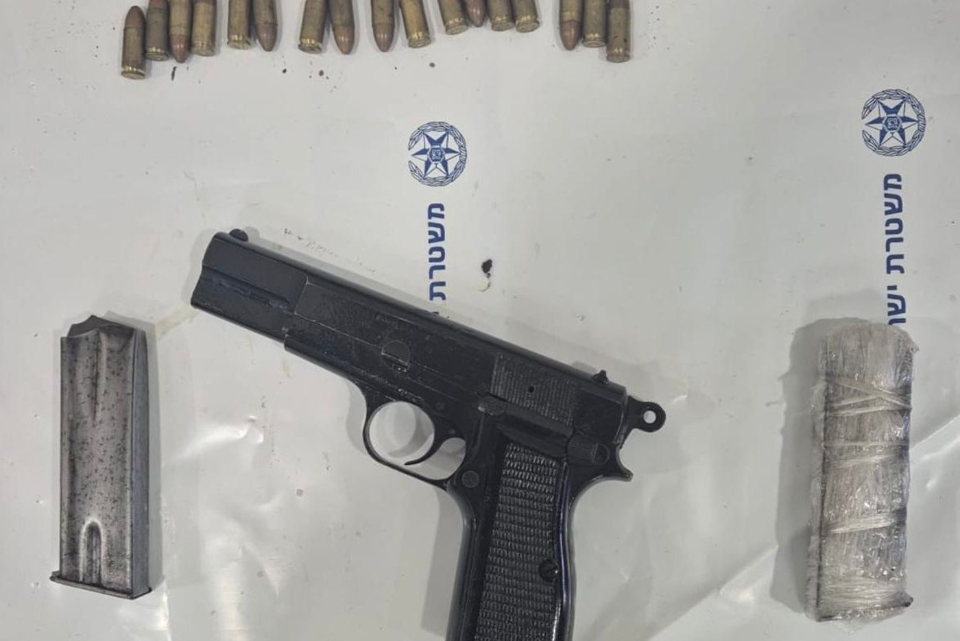 כלי הנשק, האמל"ח והרכב הגנוב שנתפסו על ידי הכוחות