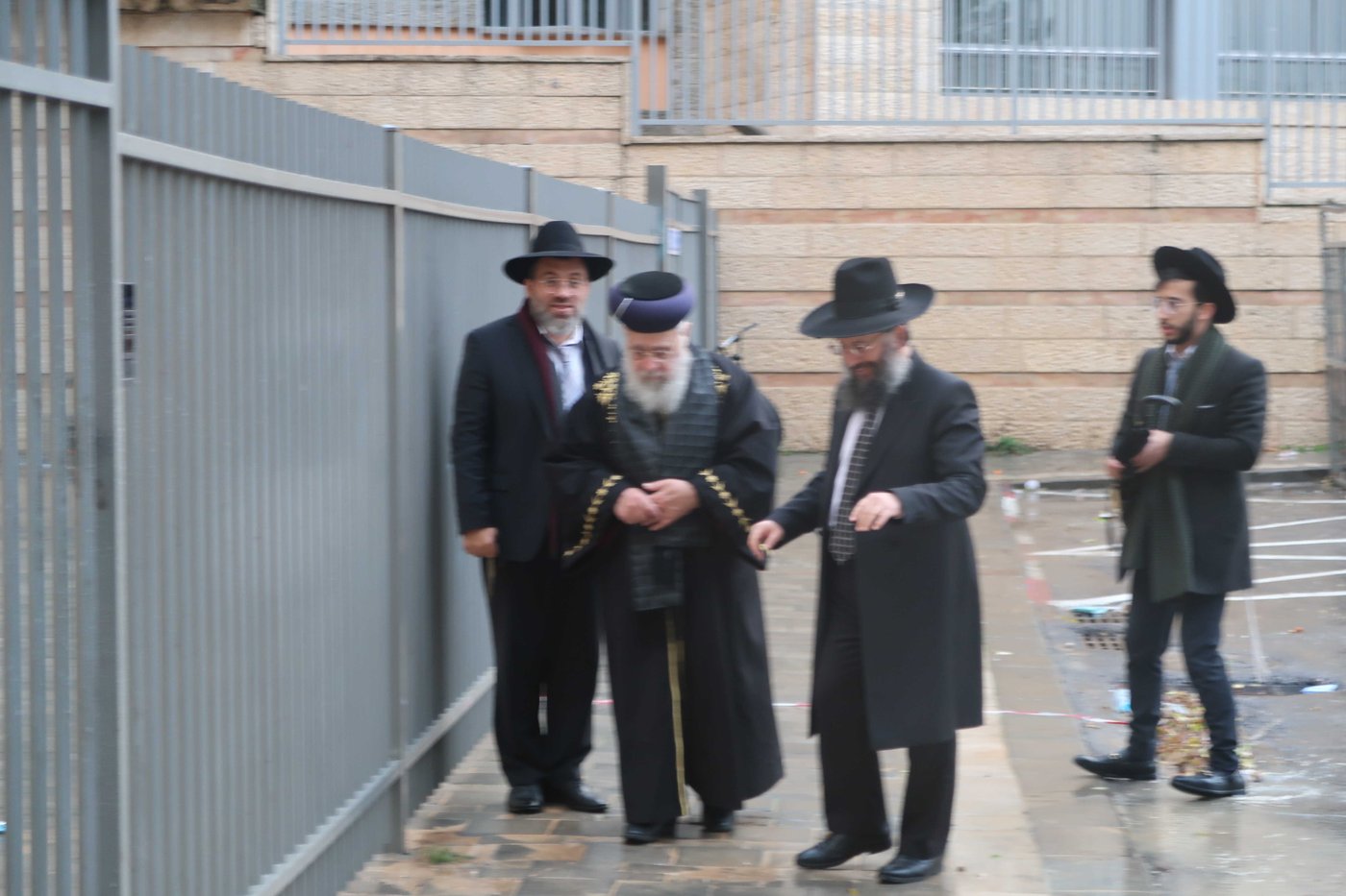 הראשל"צ הגר"י יוסף בביקור בישיבת 'באר יהודה' 