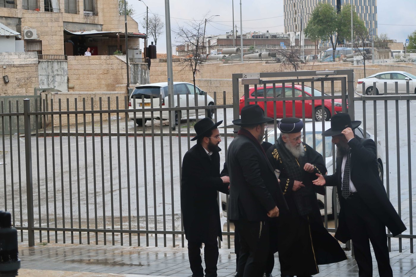 הראשל"צ הגר"י יוסף בביקור בישיבת 'באר יהודה' 