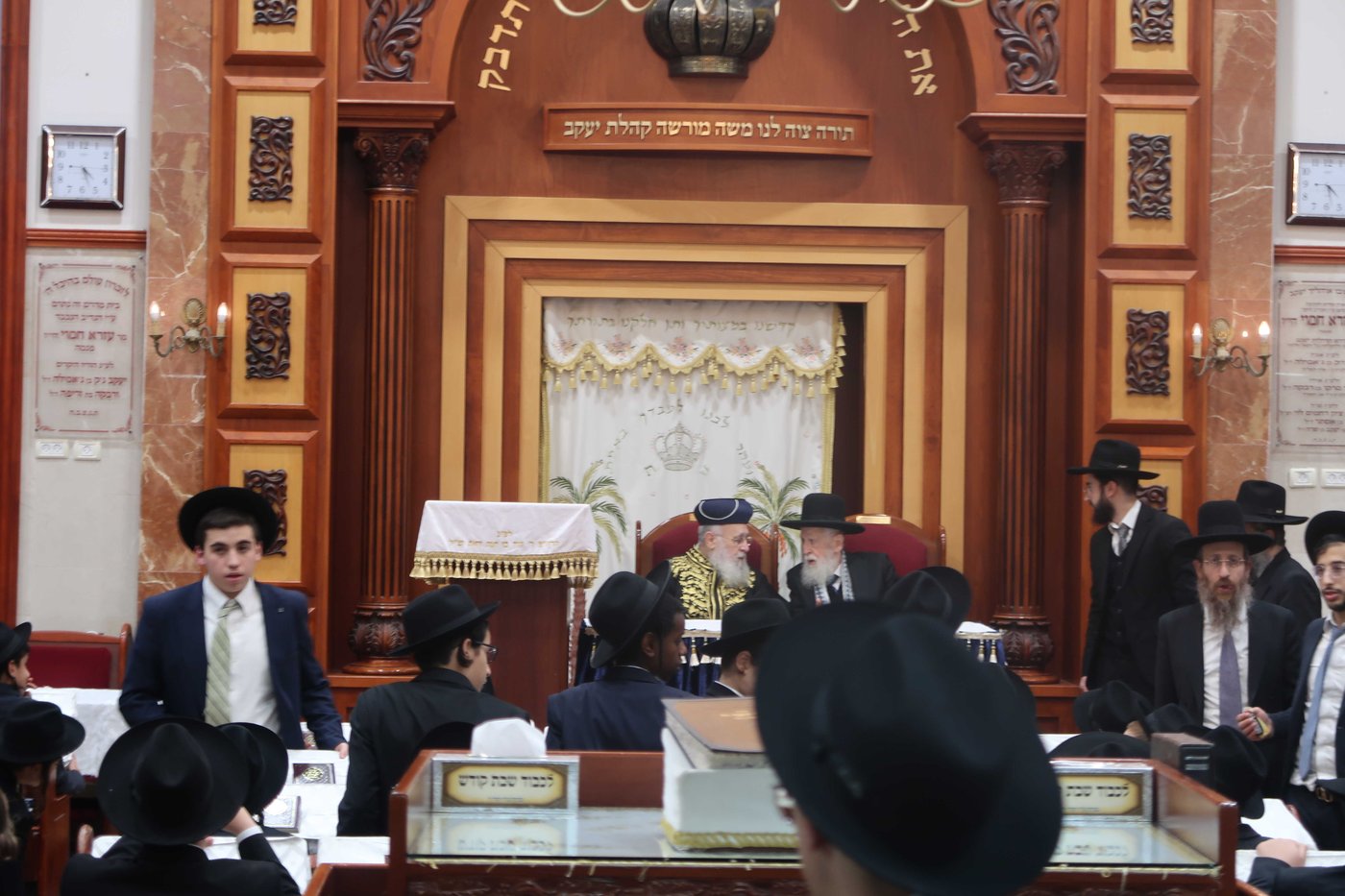 הראשל"צ הגר"י יוסף בביקור בישיבת 'באר יהודה' 