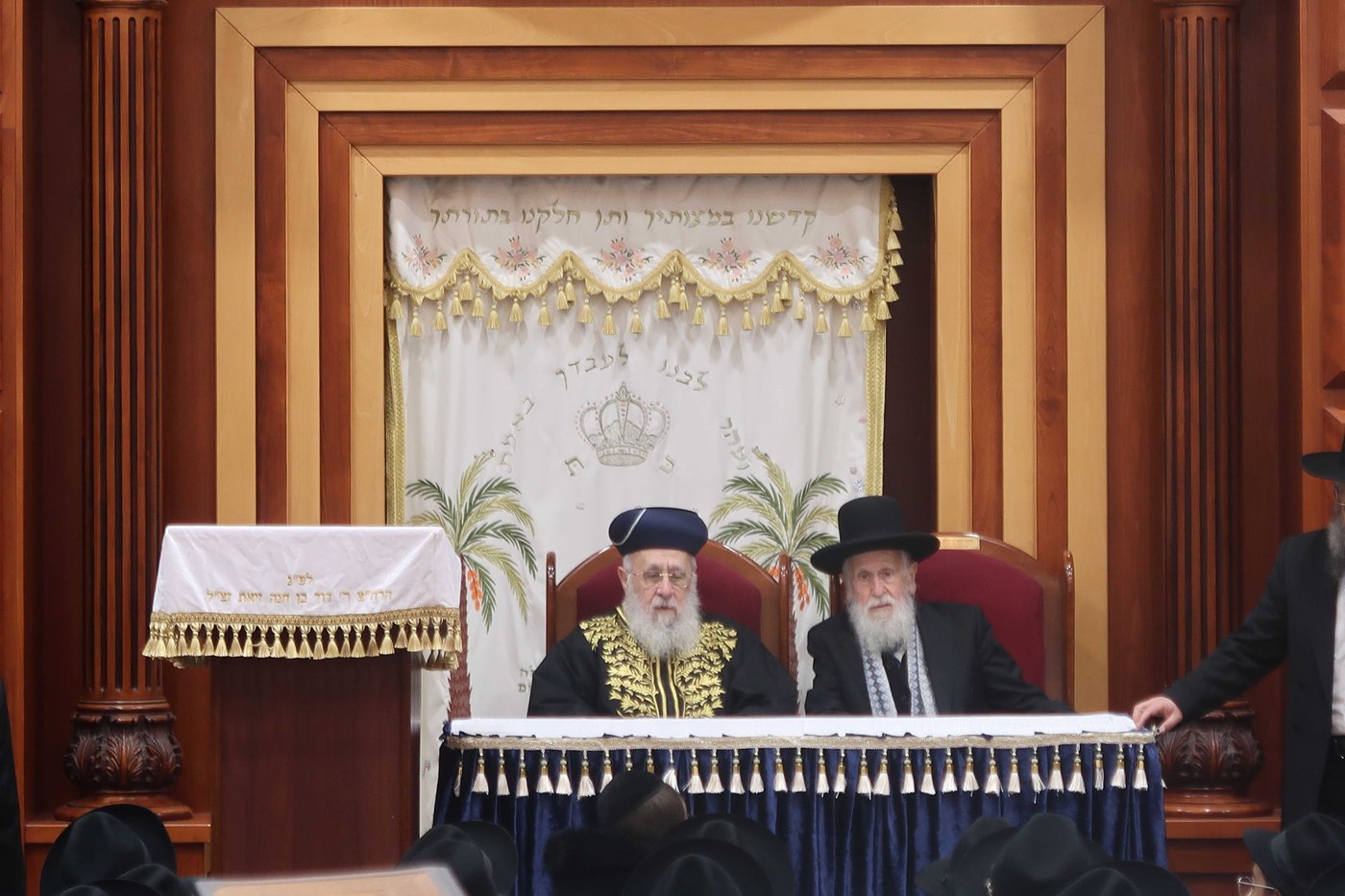 הראשל"צ הגר"י יוסף בביקור בישיבת 'באר יהודה' 