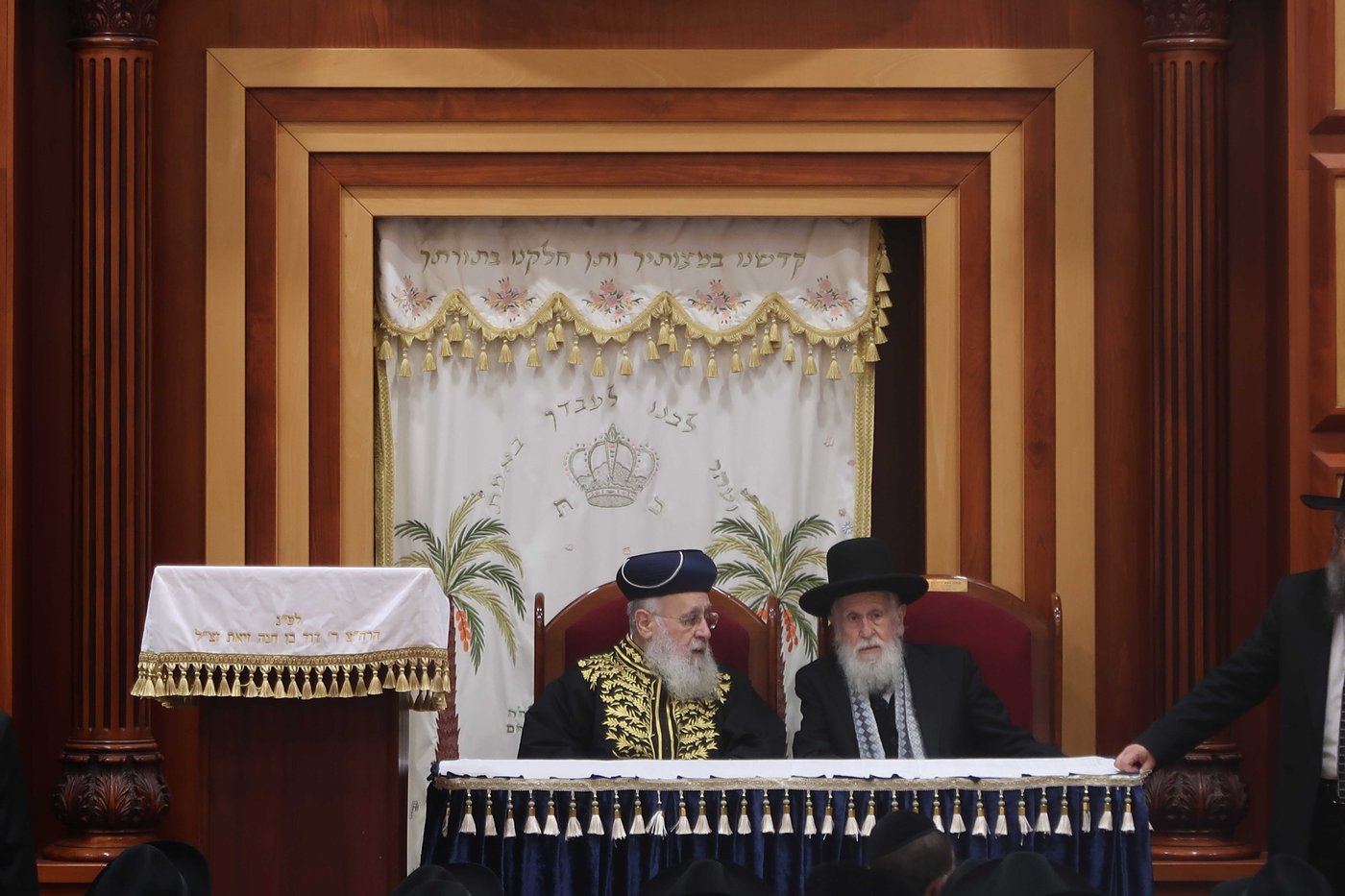 הראשל"צ הגר"י יוסף בביקור בישיבת 'באר יהודה' 