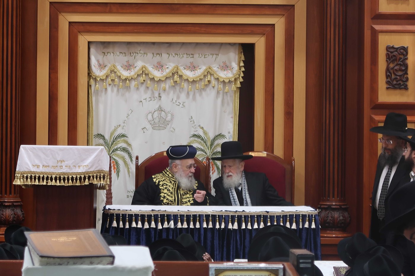 הראשל"צ הגר"י יוסף בביקור בישיבת 'באר יהודה' 