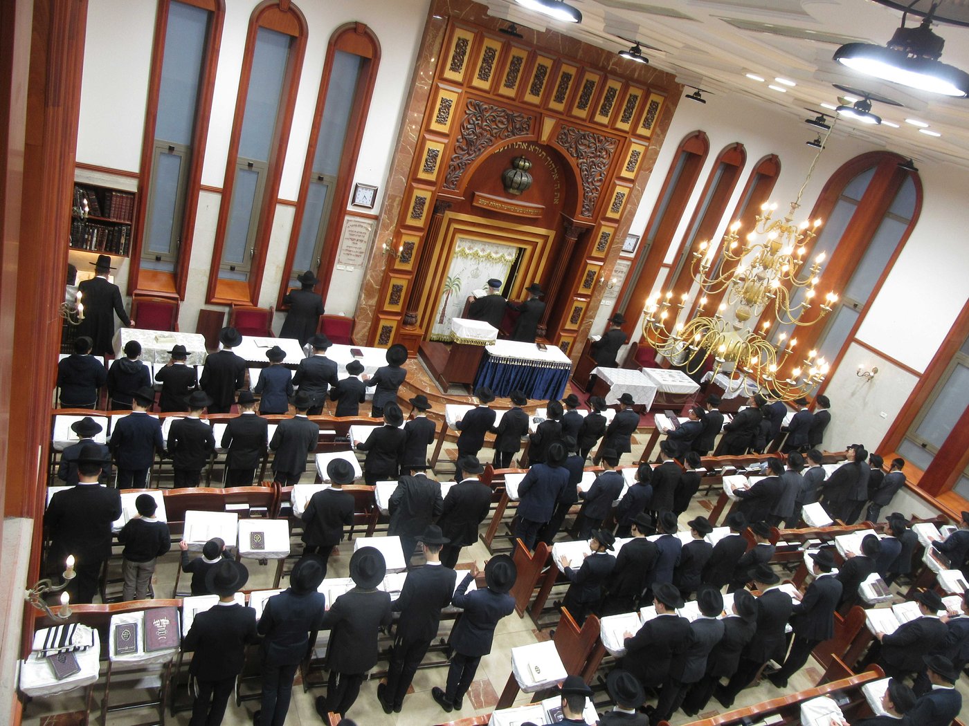 הראשל"צ הגר"י יוסף בביקור בישיבת 'באר יהודה' 