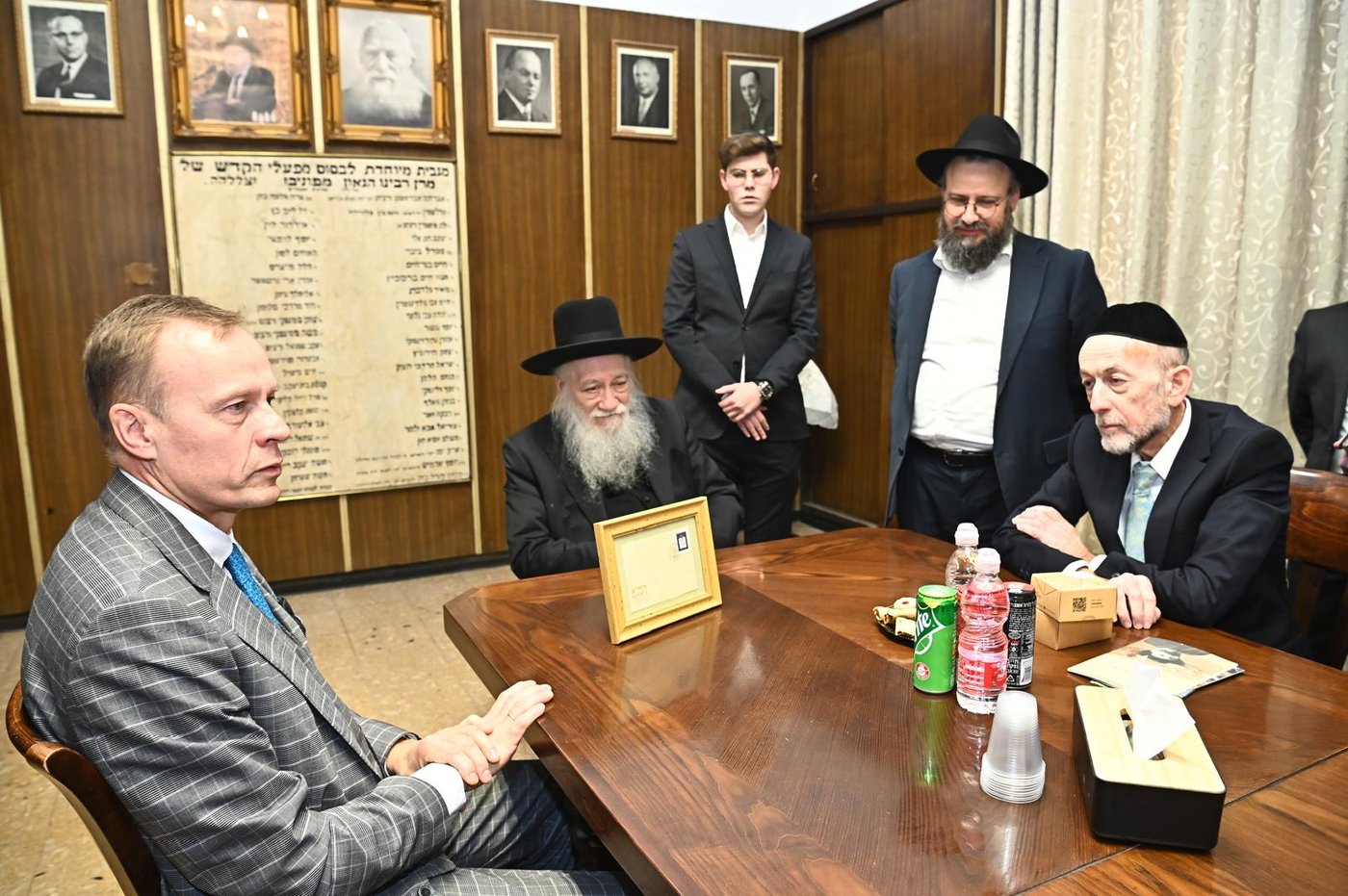 הביקור של שגריר ליטא בפוניבז'