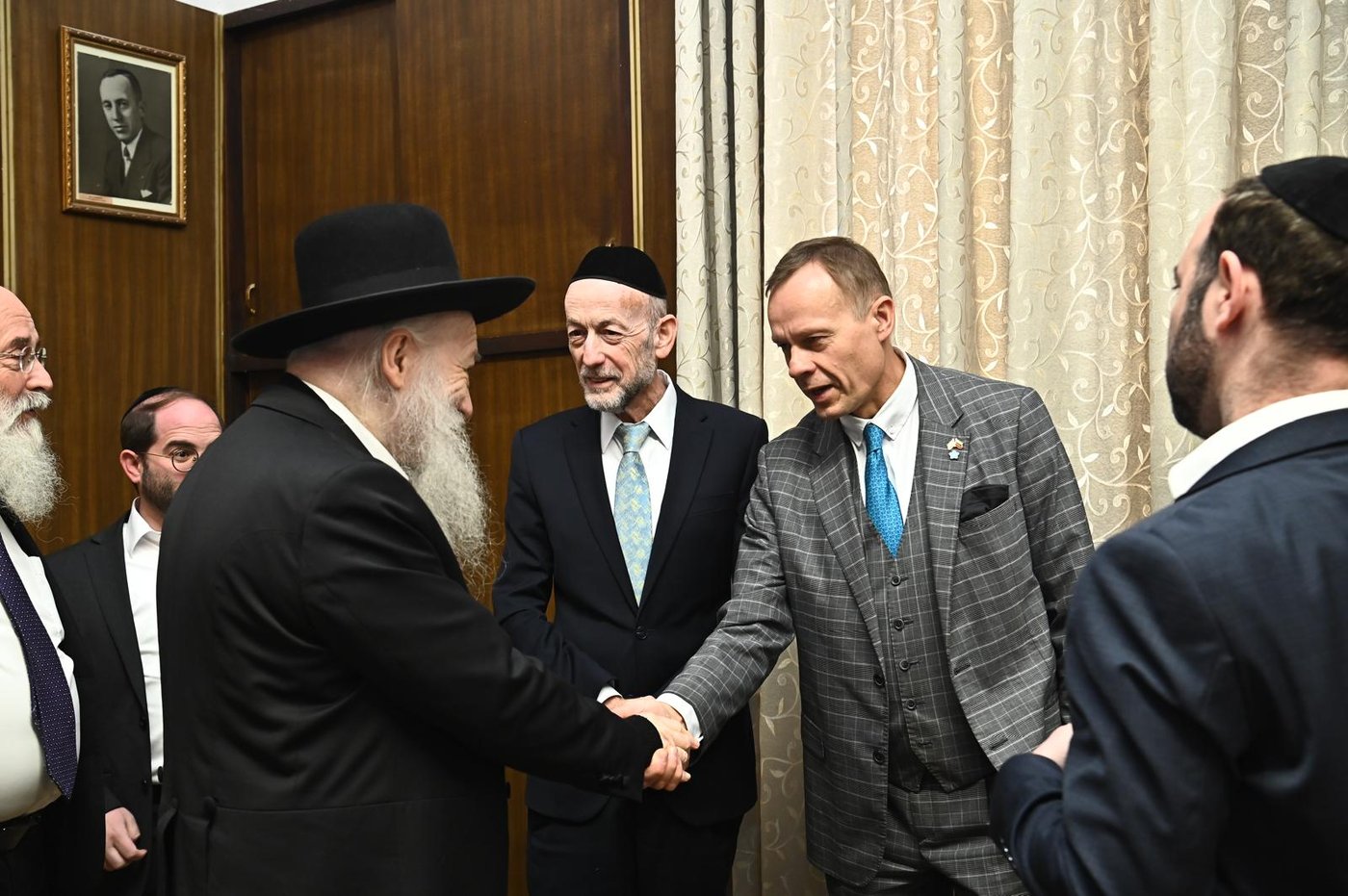 הביקור של שגריר ליטא בפוניבז'