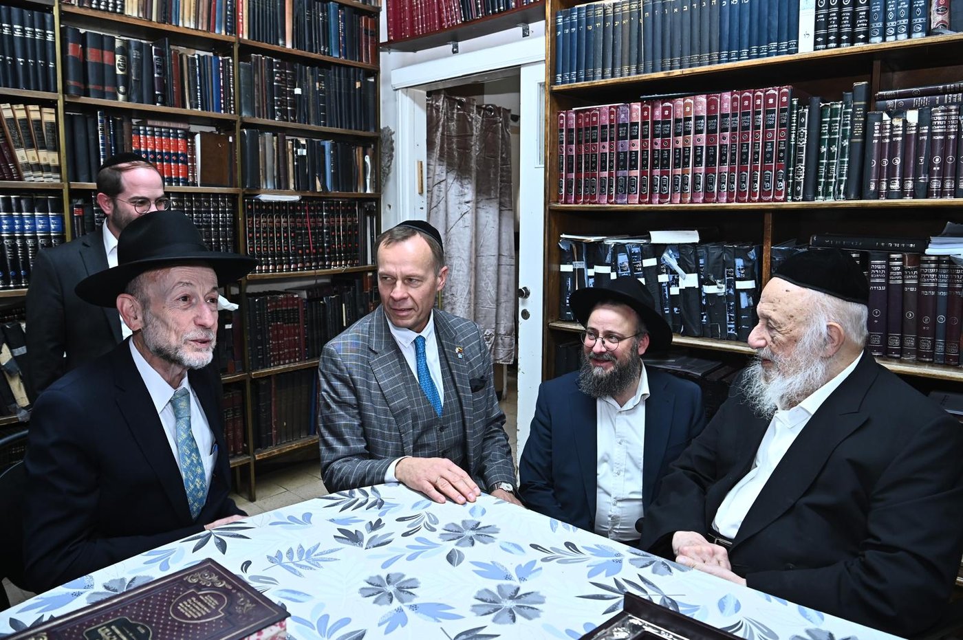 הביקור של שגריר ליטא בפוניבז'