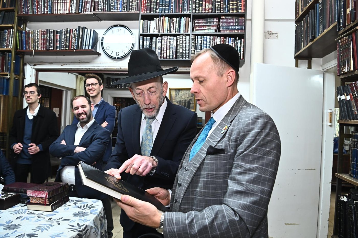 הביקור של שגריר ליטא בפוניבז'