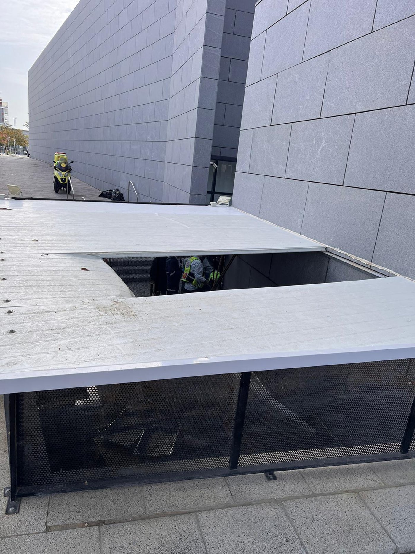 זירת הנפילה והקריסה