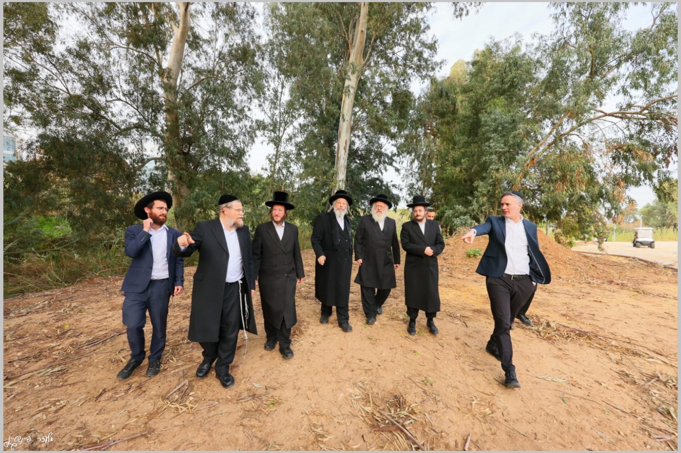 רבני בני ברק בסיור בפארק הענק בצפון העיר להקמת קו עירוב שבת