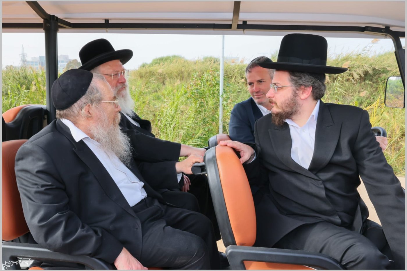 רבני בני ברק בסיור בפארק הענק בצפון העיר להקמת קו עירוב שבת