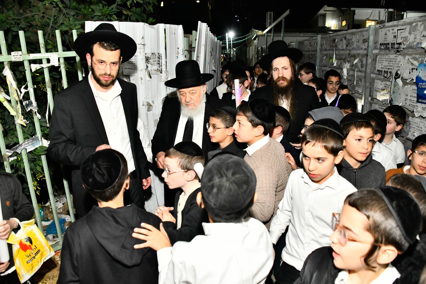 גדולי ישראל חיזקו את ילדי המשניות של קריית הרצוג