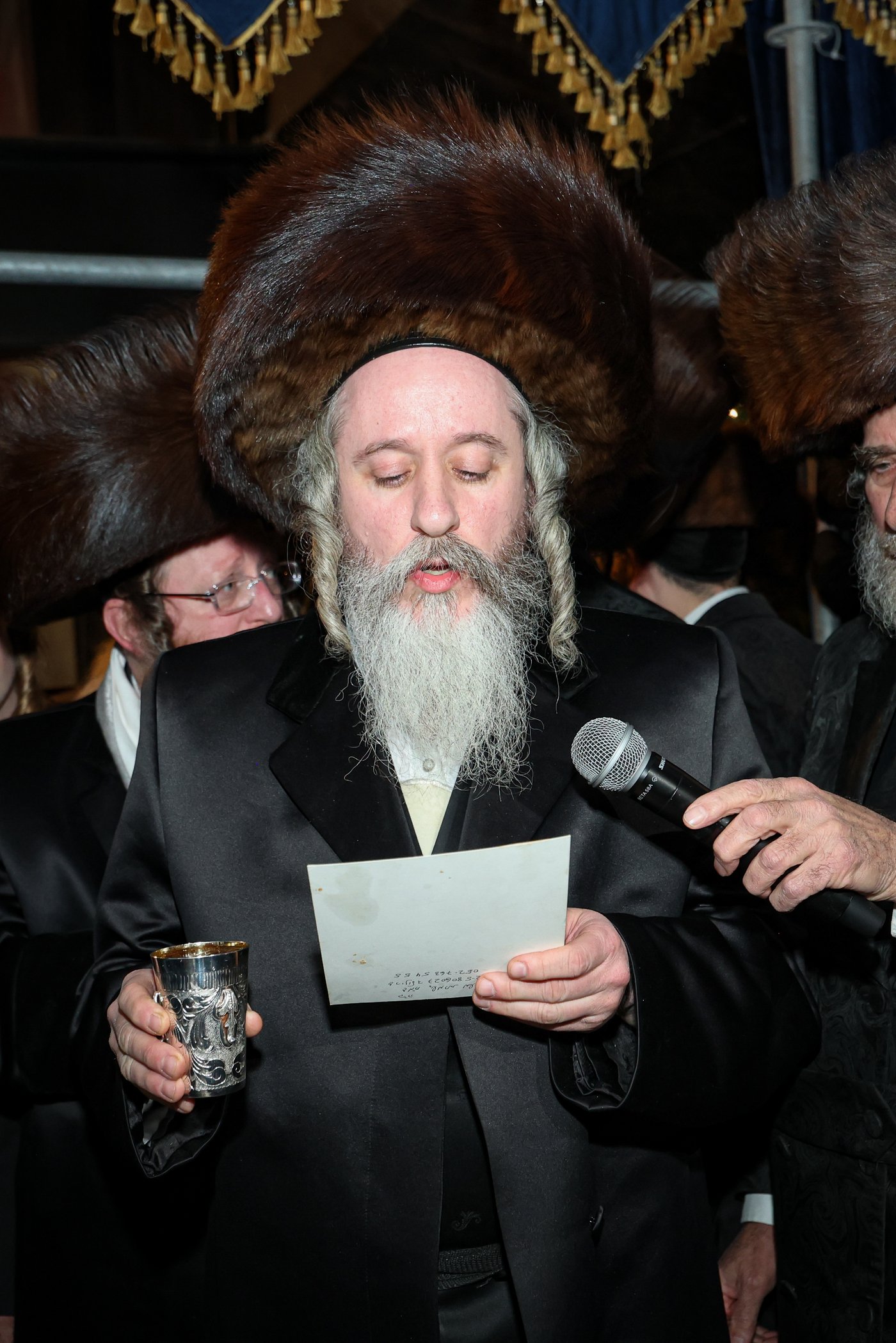 שמחת בית זוויעהיל - פינסק קרלין - טרעבישאן