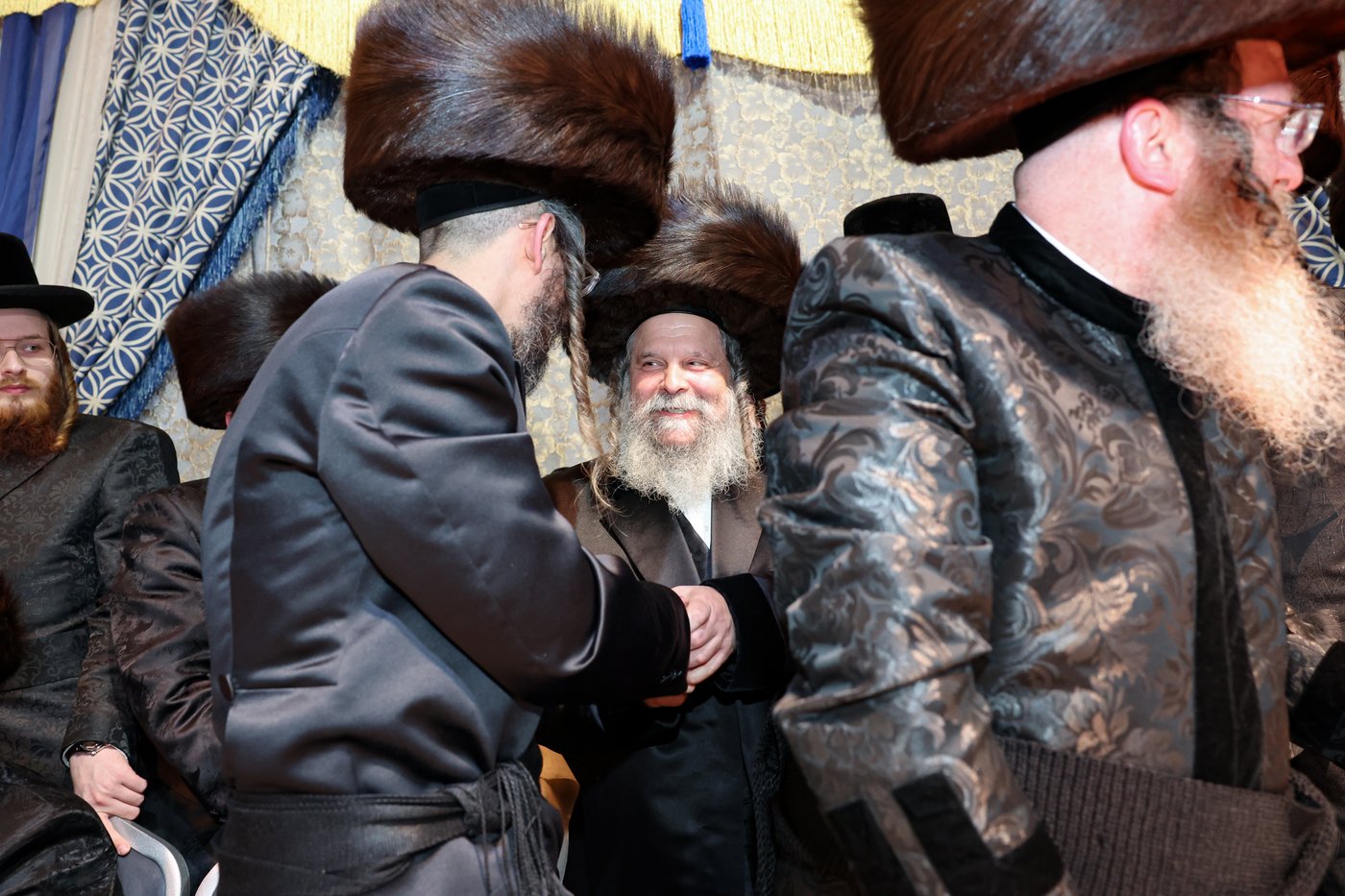 שמחת בית זוויעהיל - פינסק קרלין - טרעבישאן