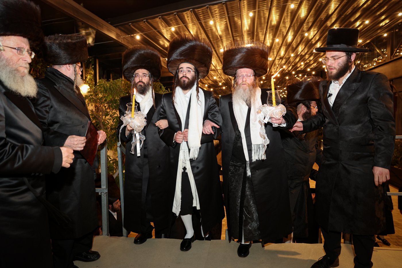 שמחת בית זוויעהיל - פינסק קרלין - טרעבישאן