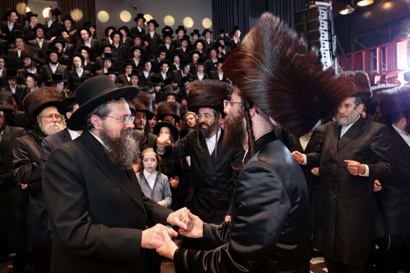 שמחת בית זוויעהיל - פינסק קרלין - טרעבישאן