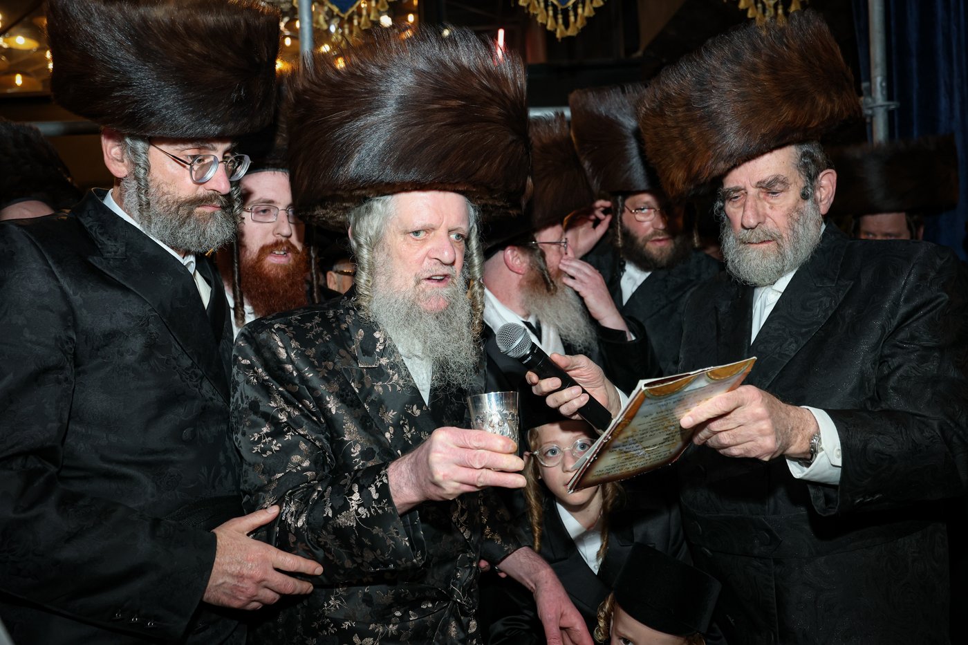 שמחת בית זוויעהיל - פינסק קרלין - טרעבישאן