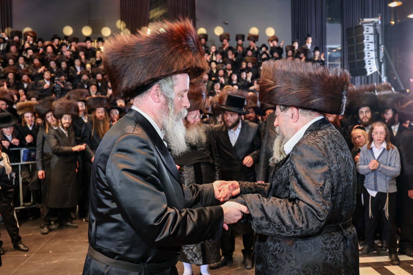 שמחת בית זוויעהיל - פינסק קרלין - טרעבישאן