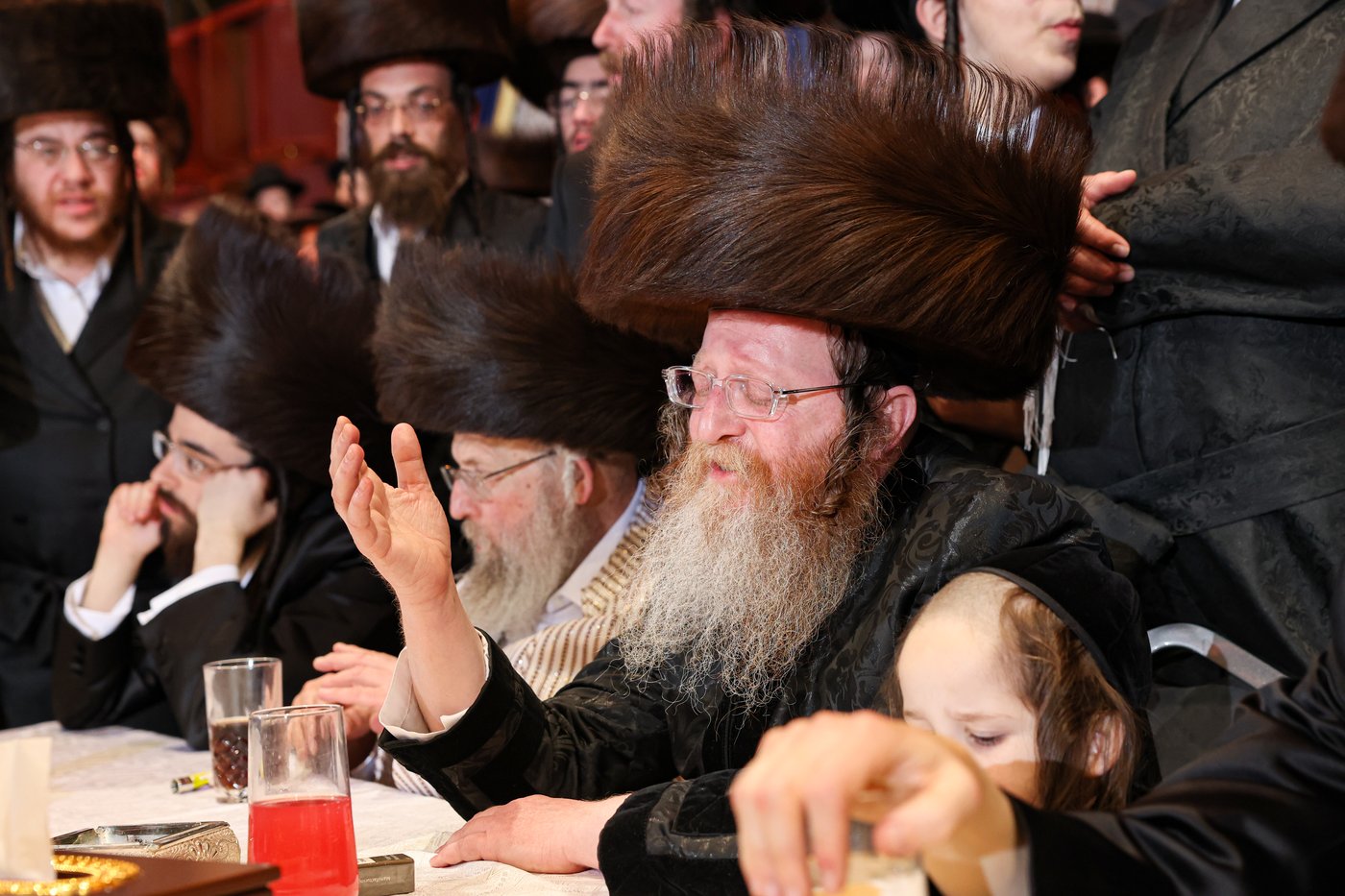 שמחת בית זוויעהיל - פינסק קרלין - טרעבישאן