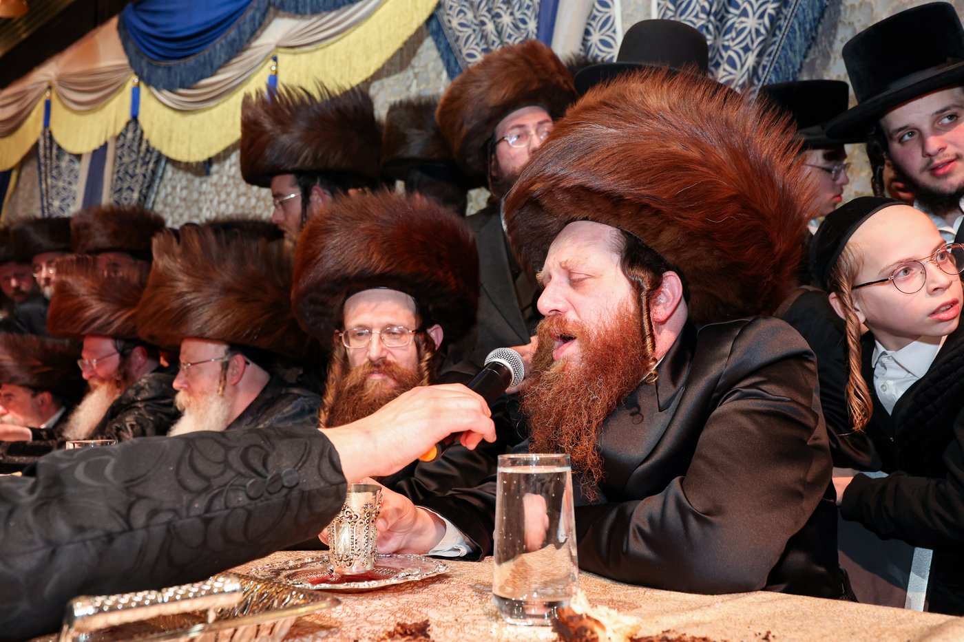 שמחת בית זוויעהיל - פינסק קרלין - טרעבישאן