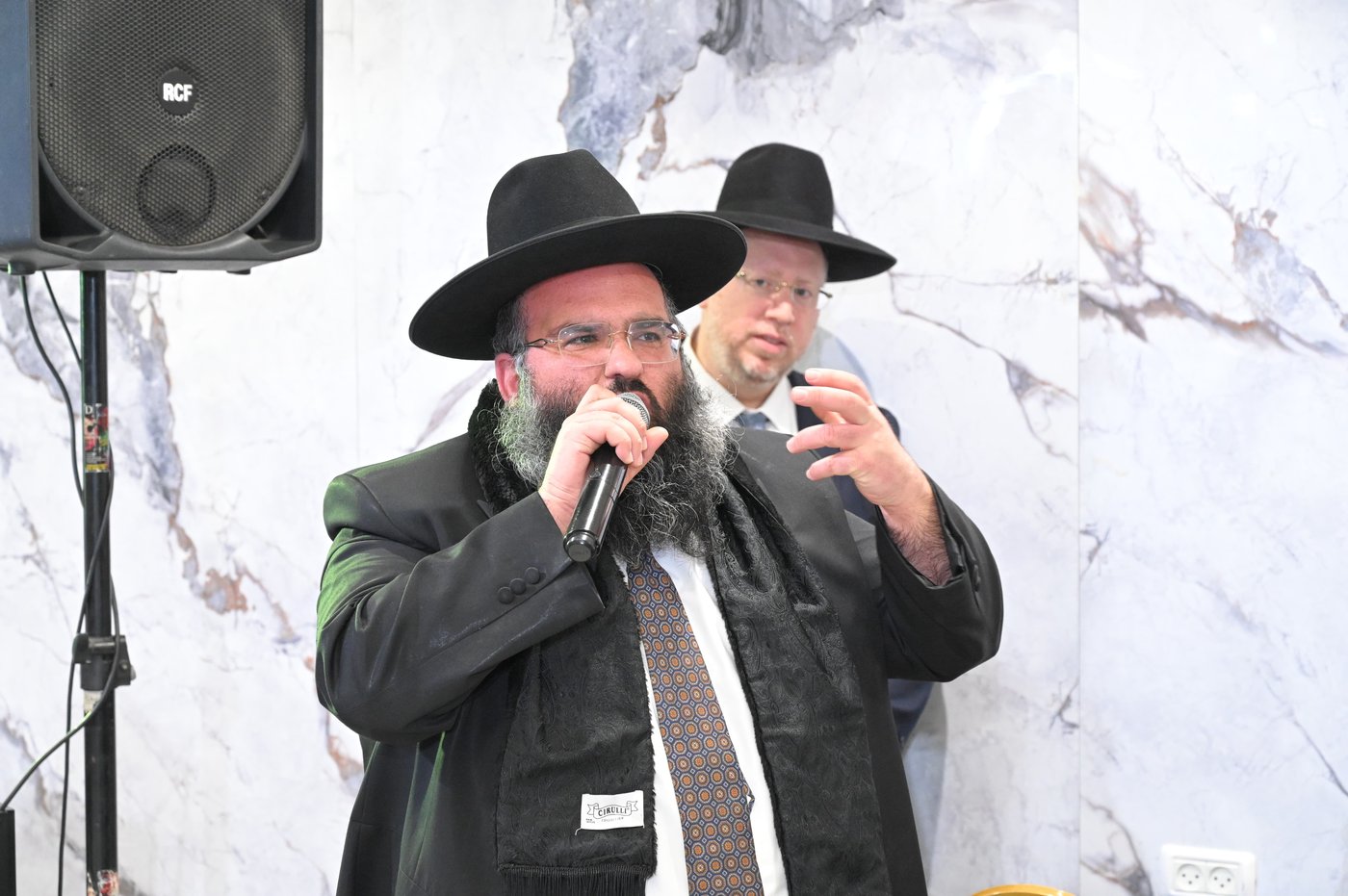 שמחת אירוסי נכד הגר"י כהן