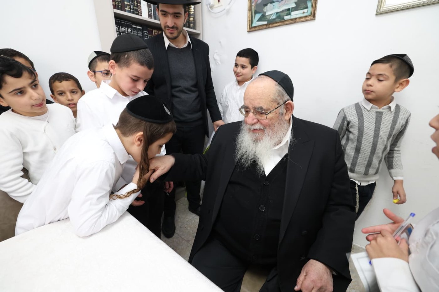 תלמידי חזון מאיר ובית ישראל במעונם של גדולי ישראל