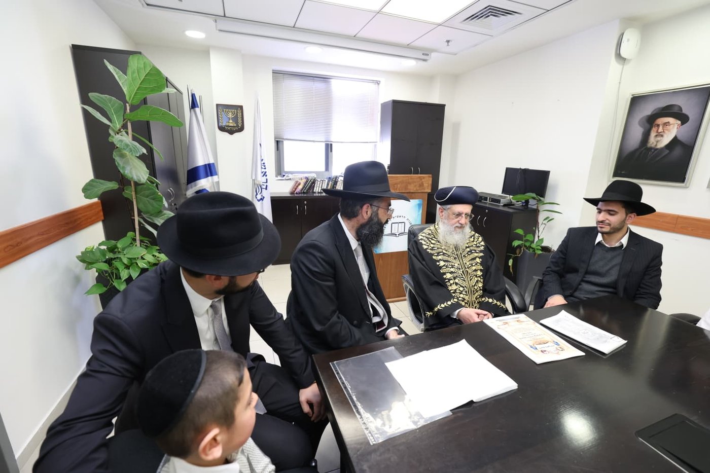 תלמידי חזון מאיר ובית ישראל במעונם של גדולי ישראל