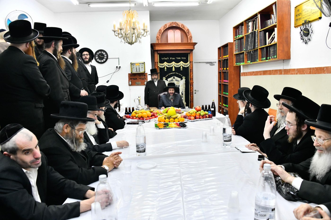 האדמו"ר מספינקא רמת אהרן בטיש ט"ו בשבט