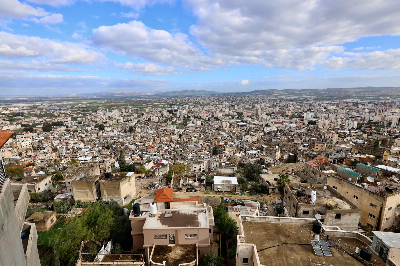 התחזית: ירידה בטמפרטורות, הרוחות מתחזקות והגשם יחזור בלילה