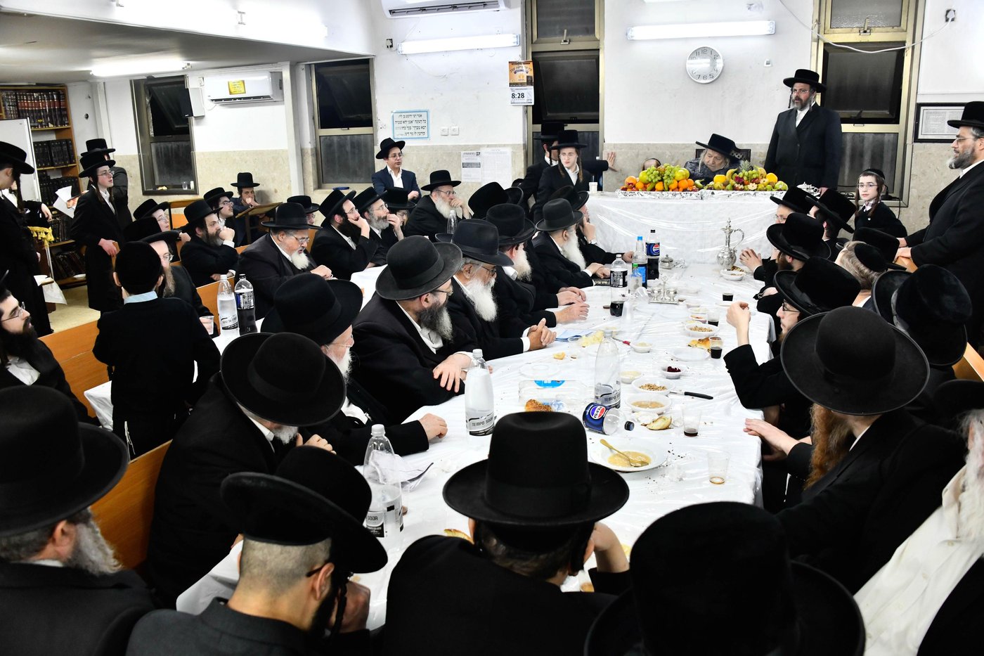 האדמו"ר מטעמשוואר בטיש ט"ו בשבט