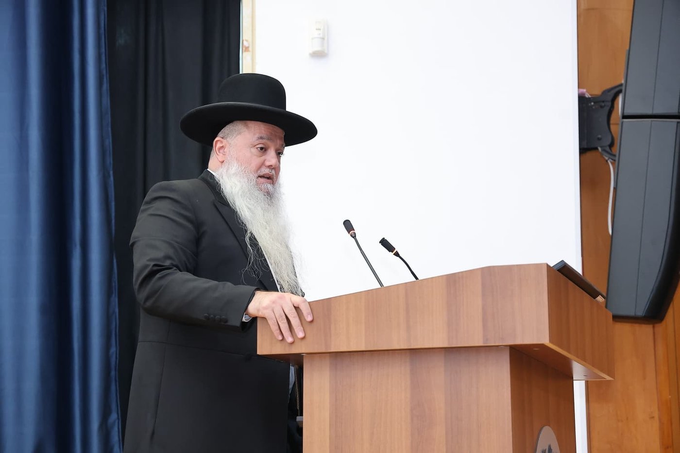 הרב יגאל כהן בבית הסוהר