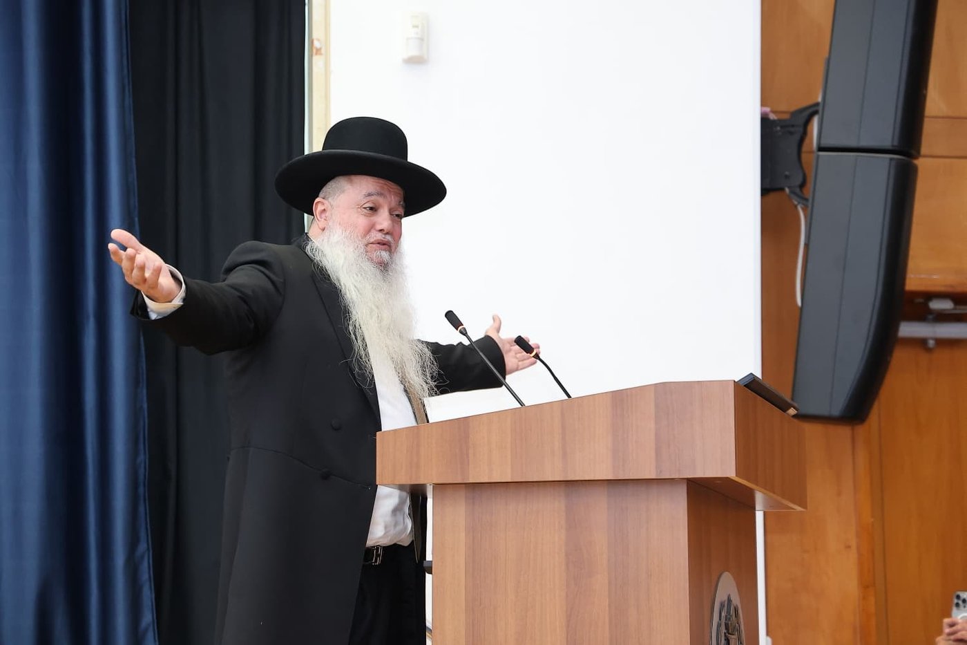 הרב יגאל כהן בבית הסוהר