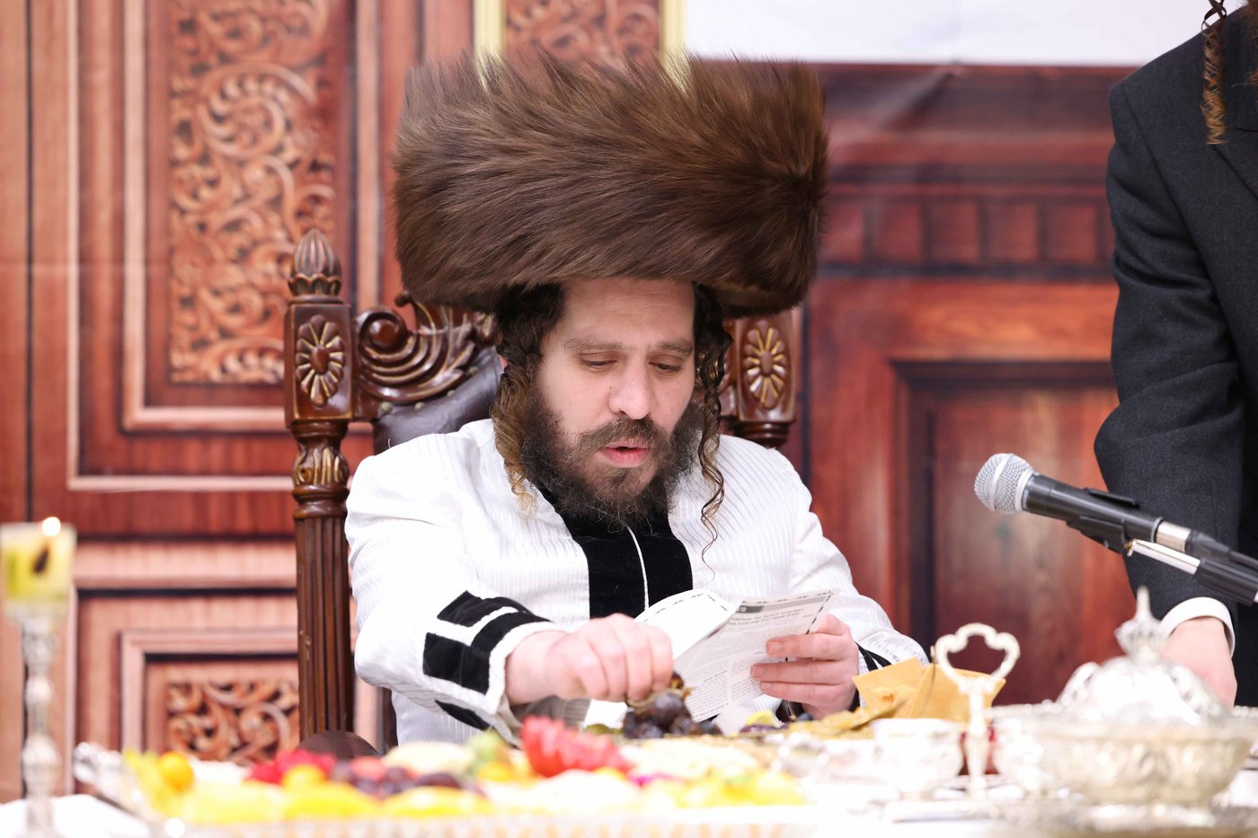 האדמו"ר מקרעטשניף כפר אתא בטיש ט"ו בשבט