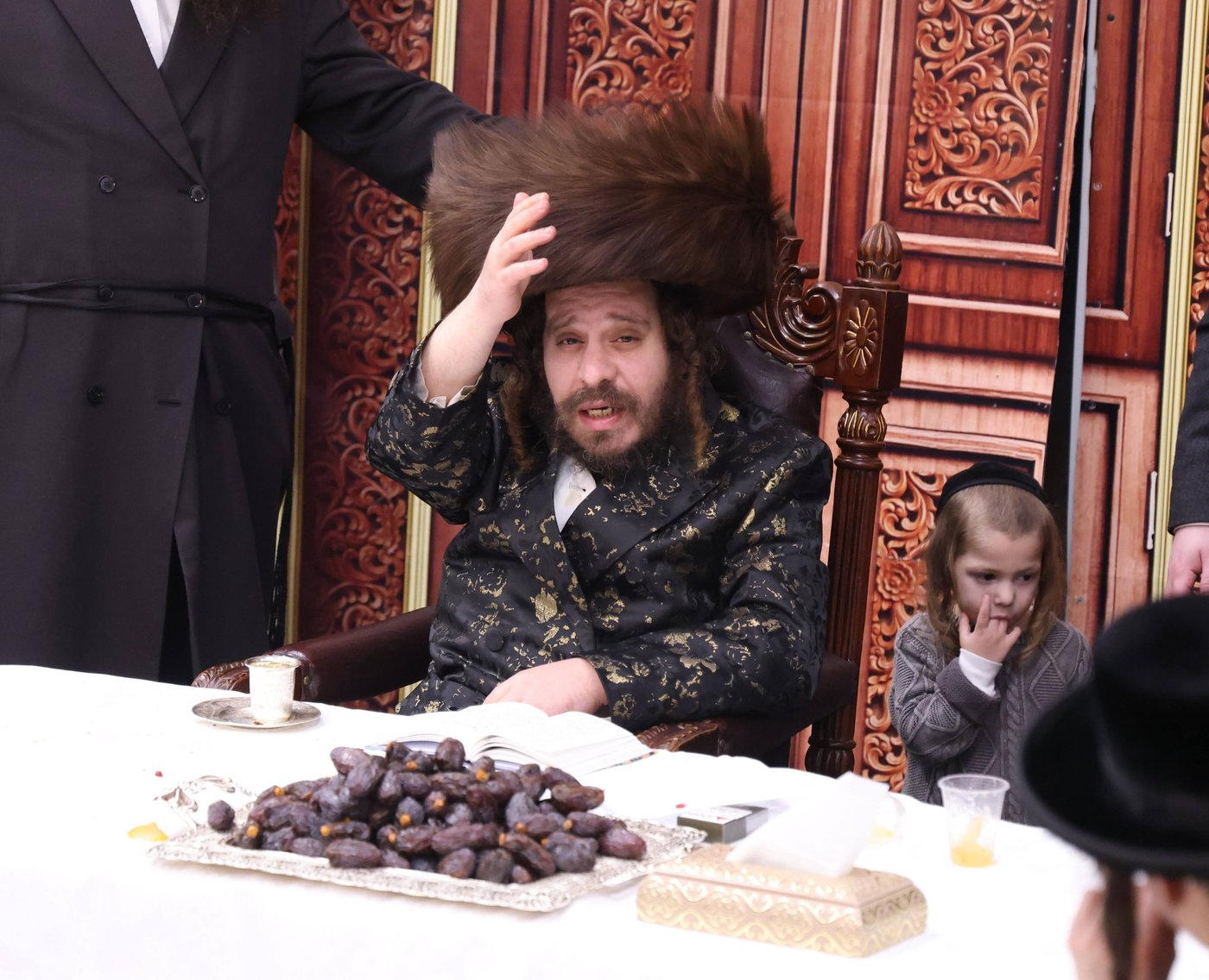 האדמו"ר מקרעטשניף כפר אתא בטיש ט"ו בשבט