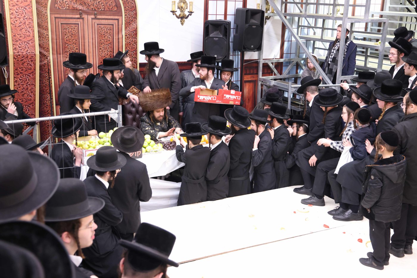 האדמו"ר מקרעטשניף כפר אתא בטיש ט"ו בשבט