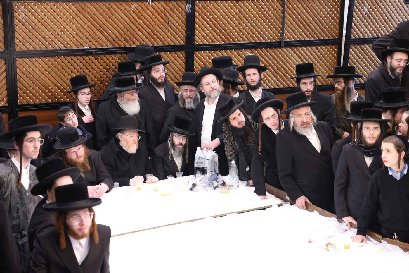 האדמו"ר מקרעטשניף כפר אתא בטיש ט"ו בשבט