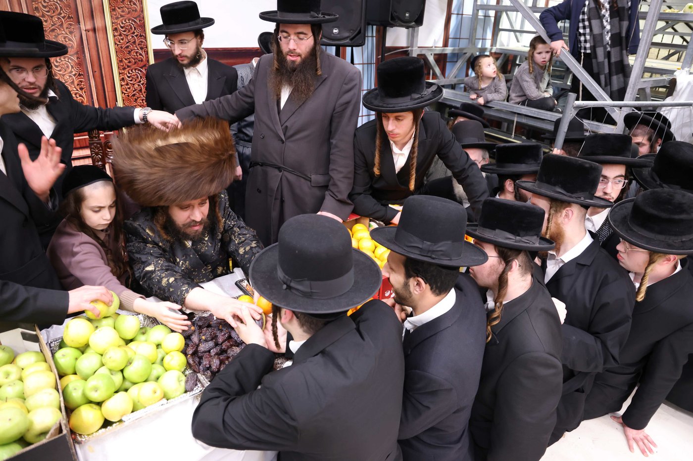 האדמו"ר מקרעטשניף כפר אתא בטיש ט"ו בשבט