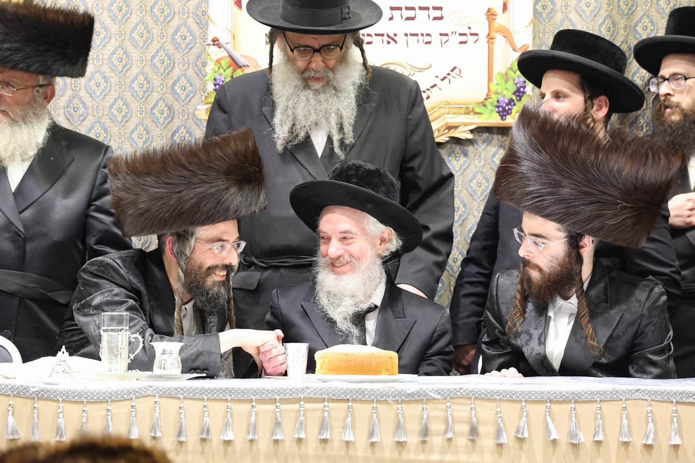 שבע ברכות בשילוב טיש ט"ו בשבט בזוועהיל