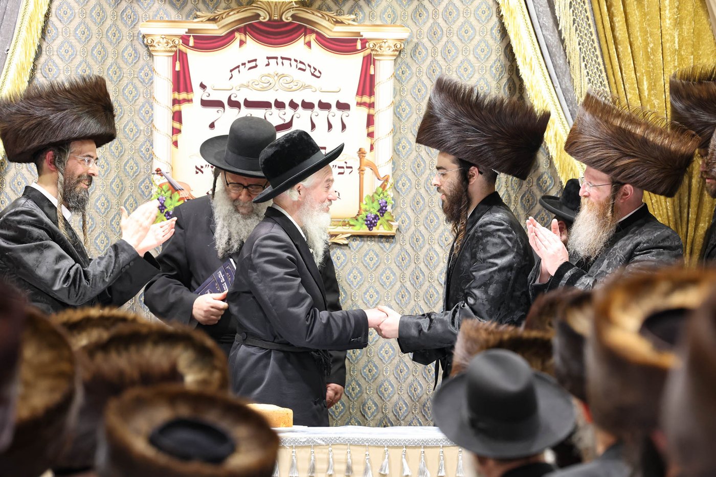 שבע ברכות בשילוב טיש ט"ו בשבט בזוועהיל