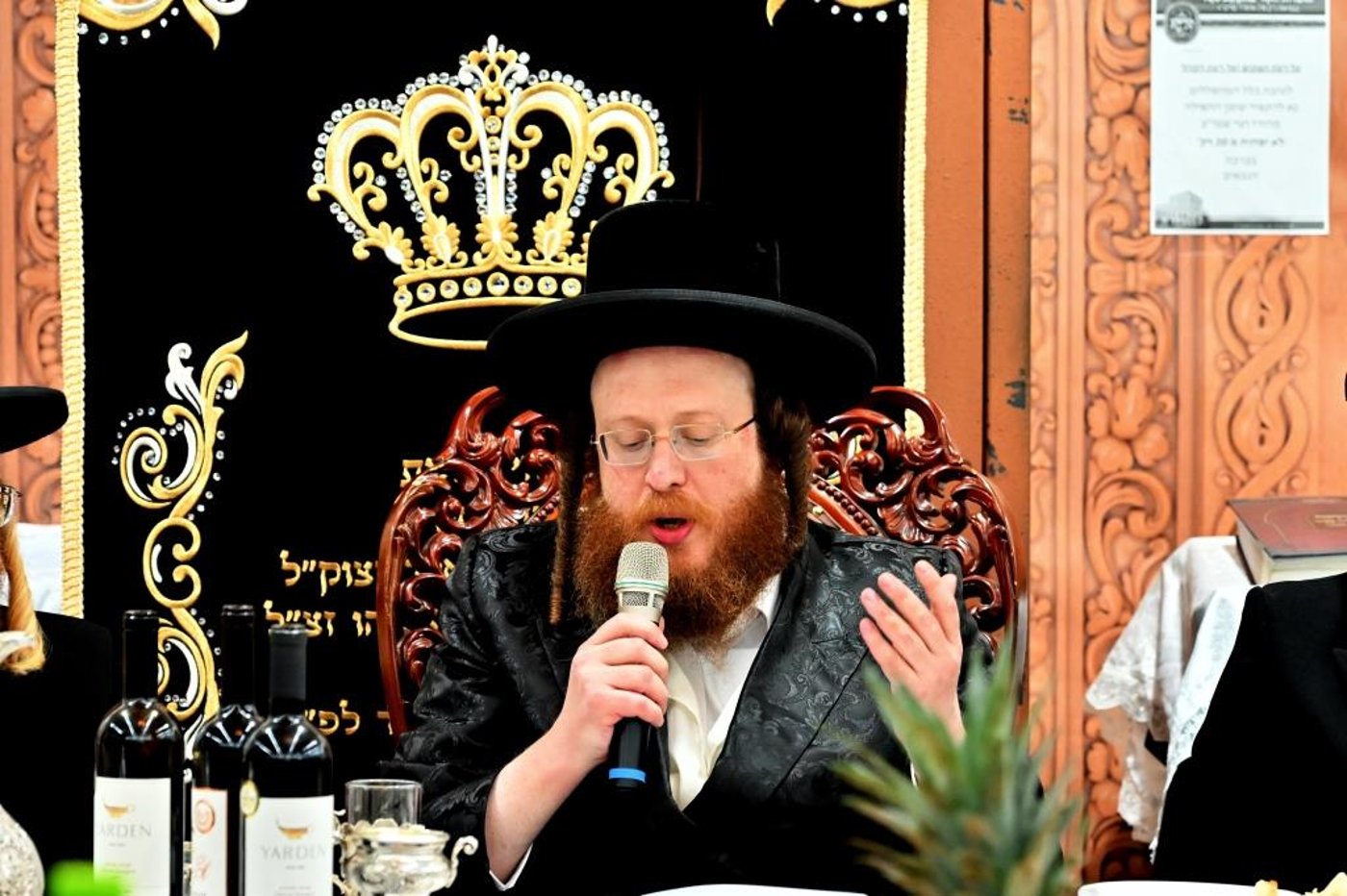 ט"ו בשבט בחצה"ק ספינקא בית שמש