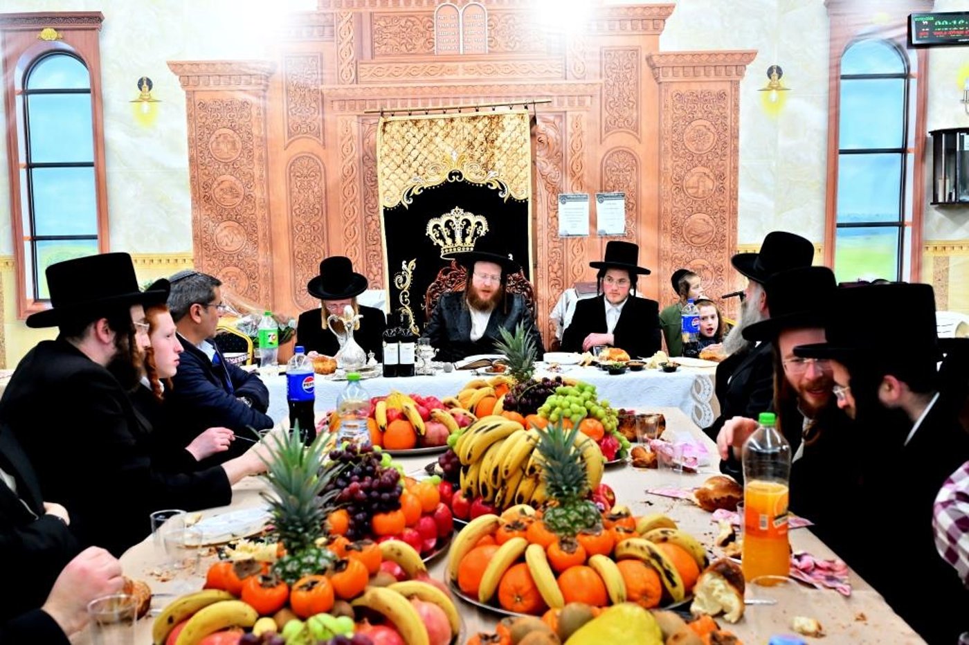 ט"ו בשבט בחצה"ק ספינקא בית שמש