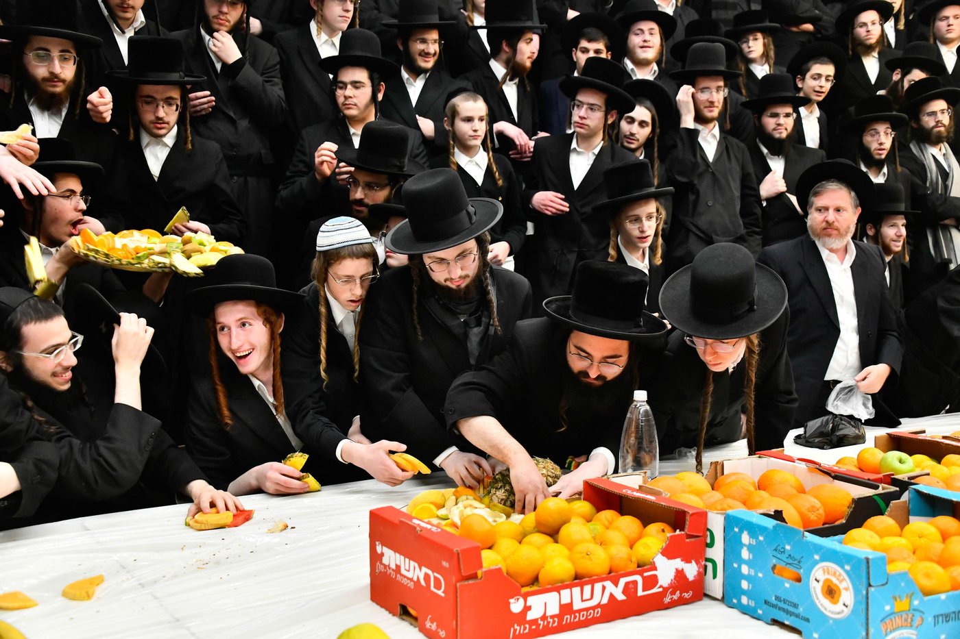 האדמו"ר מקרעטשניף כפר אתא בטיש ט"ו בשבט