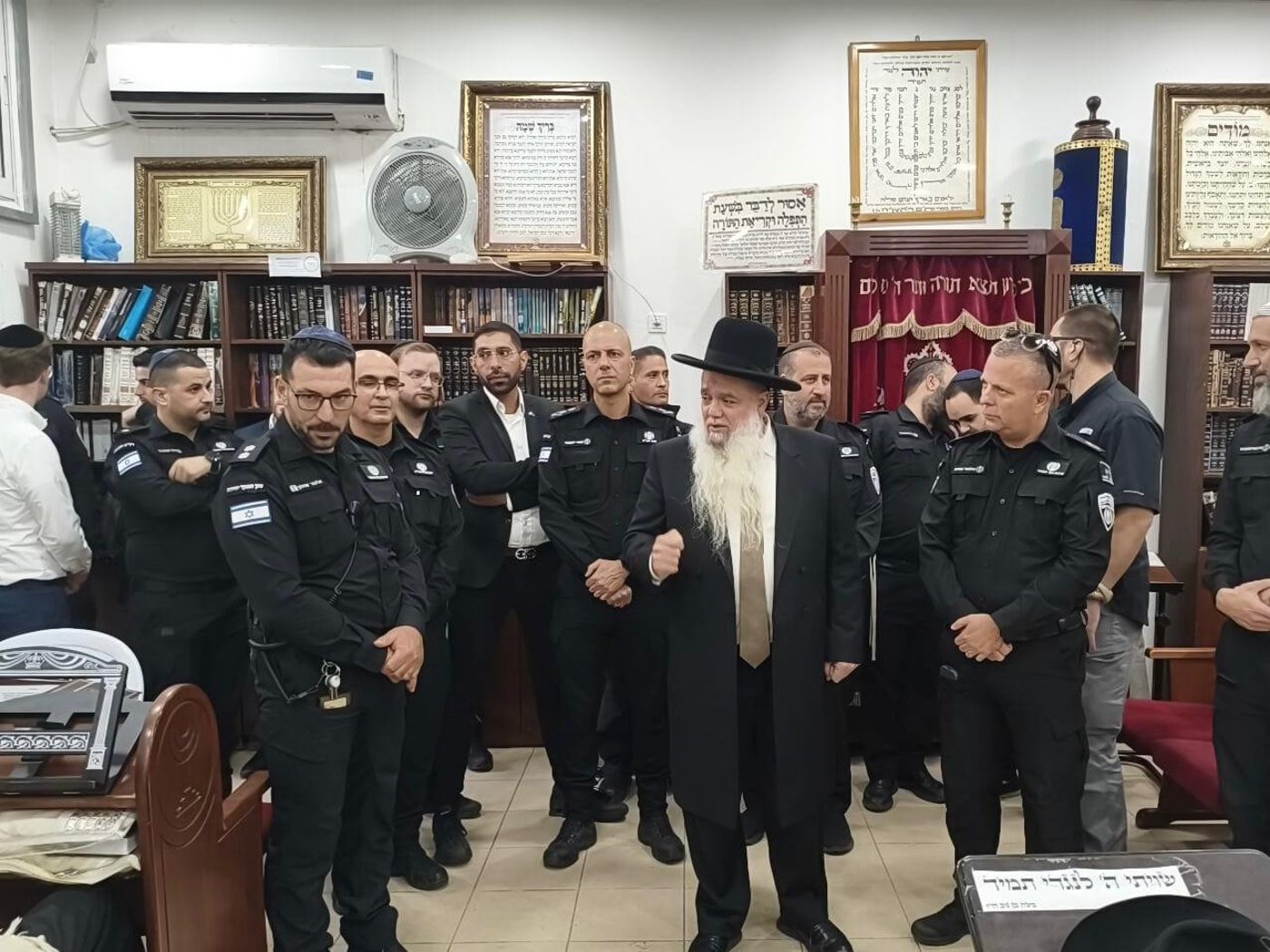 הרב יגאל כהן בבית הסוהר