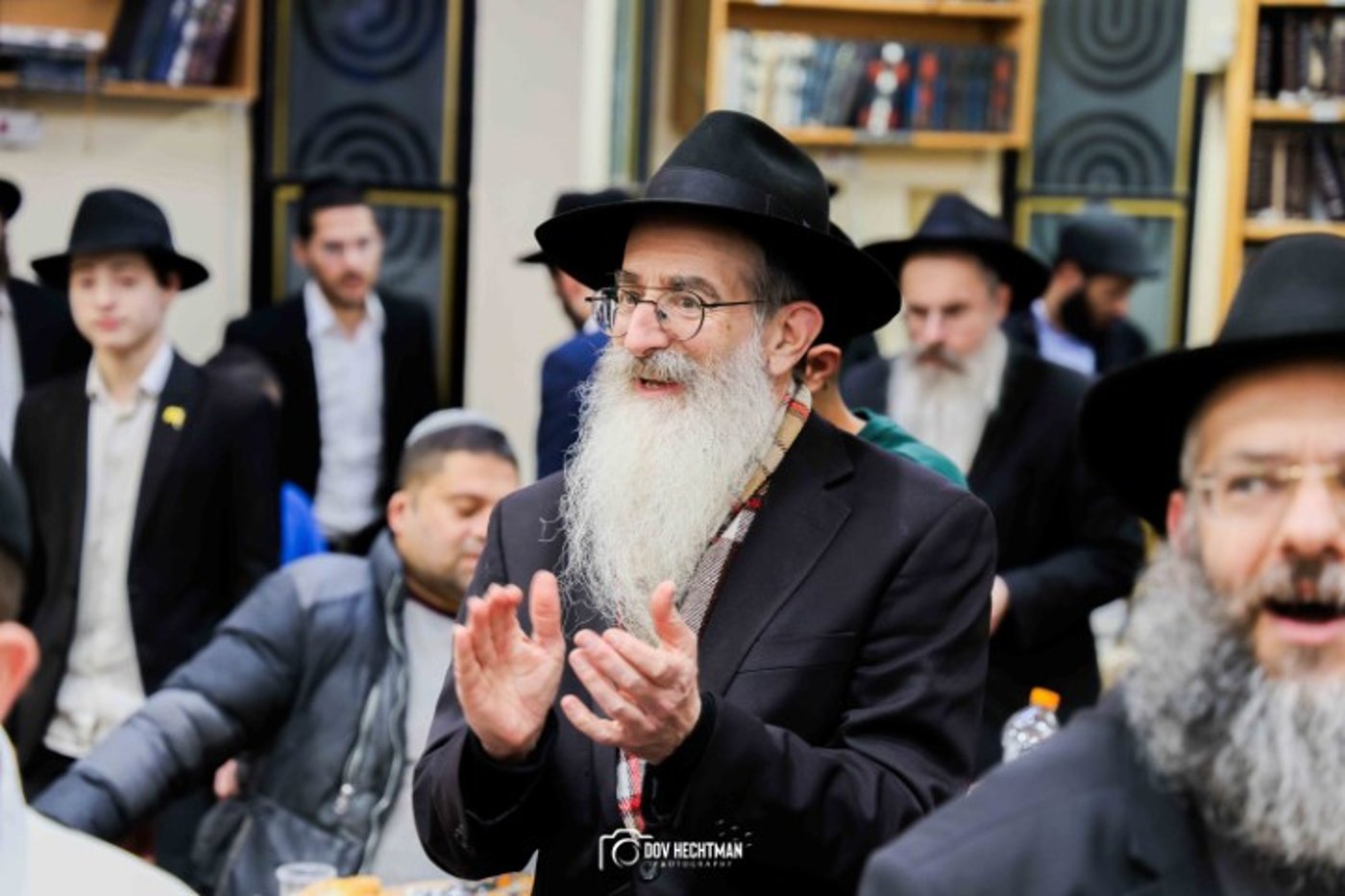 הרבנים הציגו אחדות: מעמד סיום הרמב"ם עם קהל המונים ברחובות