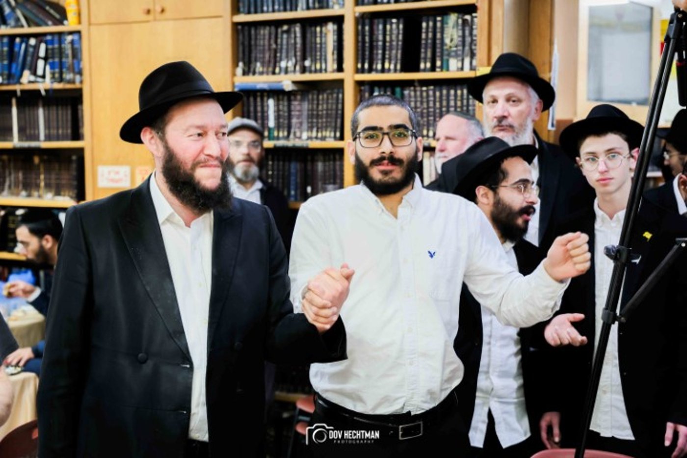 הרבנים הציגו אחדות: מעמד סיום הרמב"ם עם קהל המונים ברחובות