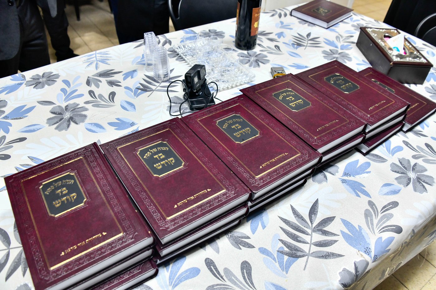 מסיבת הלחיים אצל הגרב"ד פוברסקי