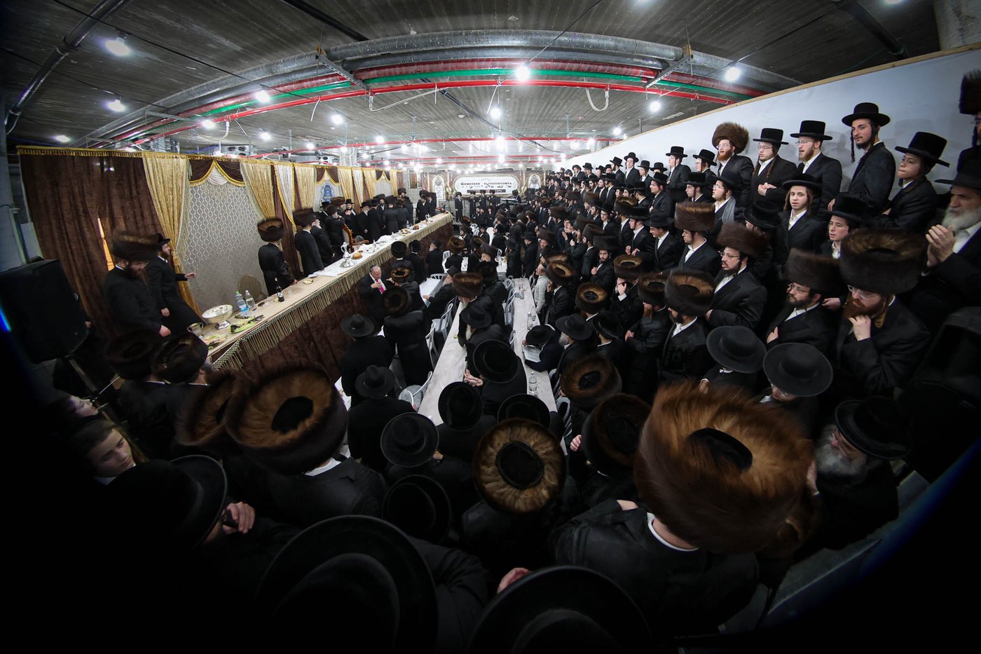 שמחת בית טרעבישאן 